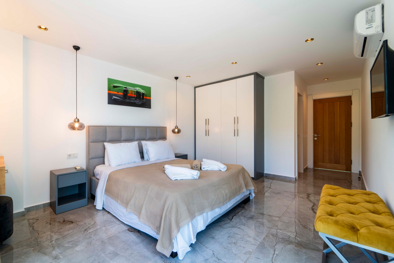 Image Description