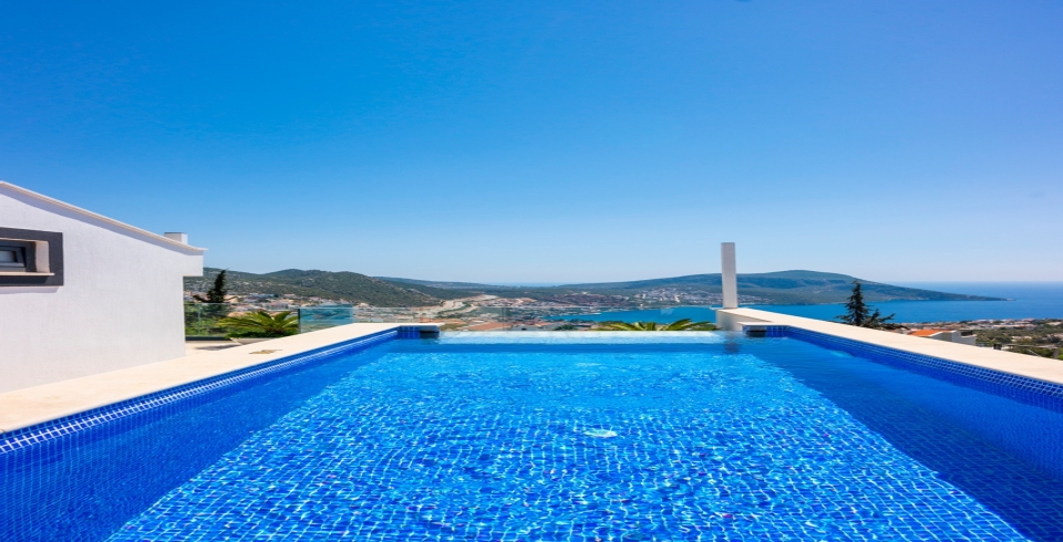 Villa Cratos