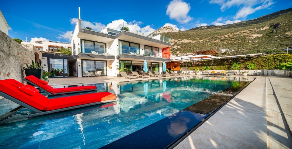 Villa Cratos