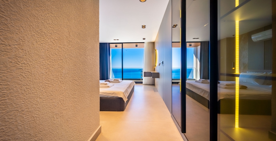 Villa Aura D