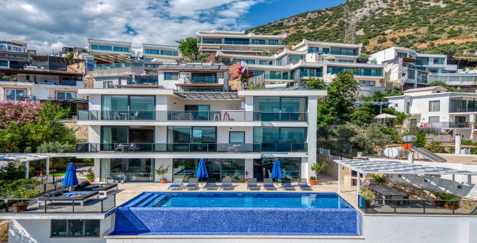 Villa Ela