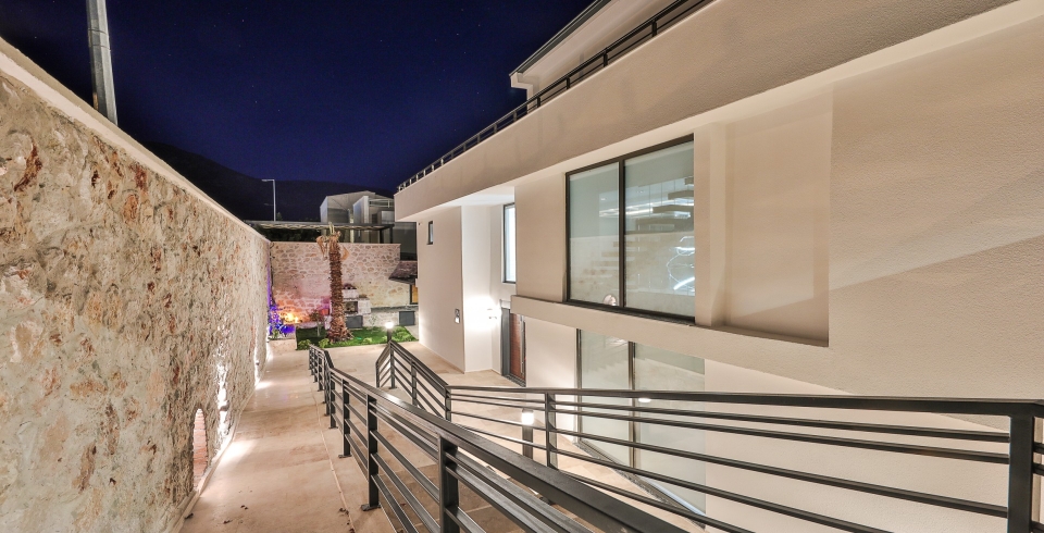 Villa Royal Life