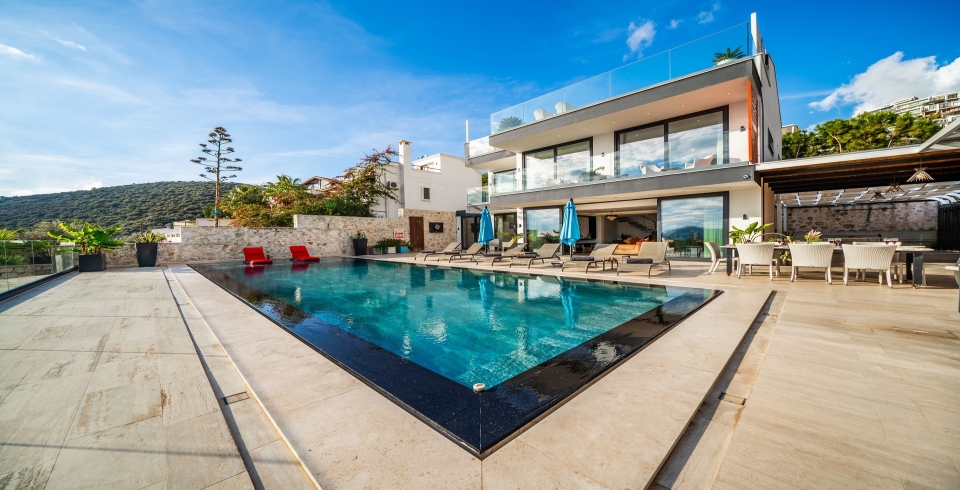 Villa Cratos