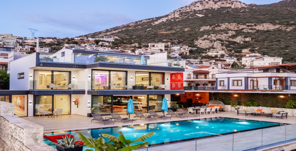 Villa Cratos