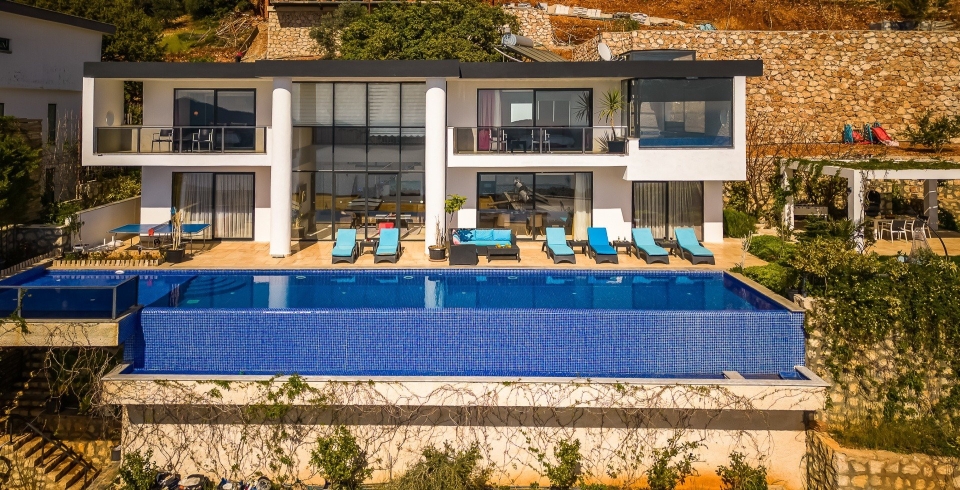 Villa Hyperion