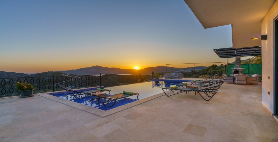 Villa Luna 2