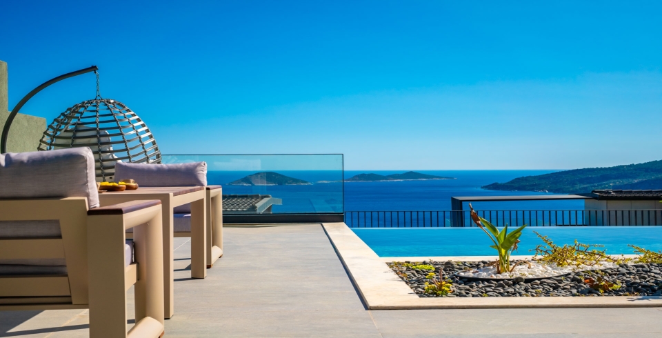 Villa Aura F