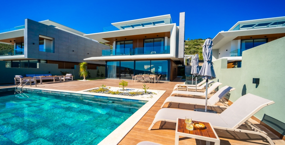 Villa Aura E
