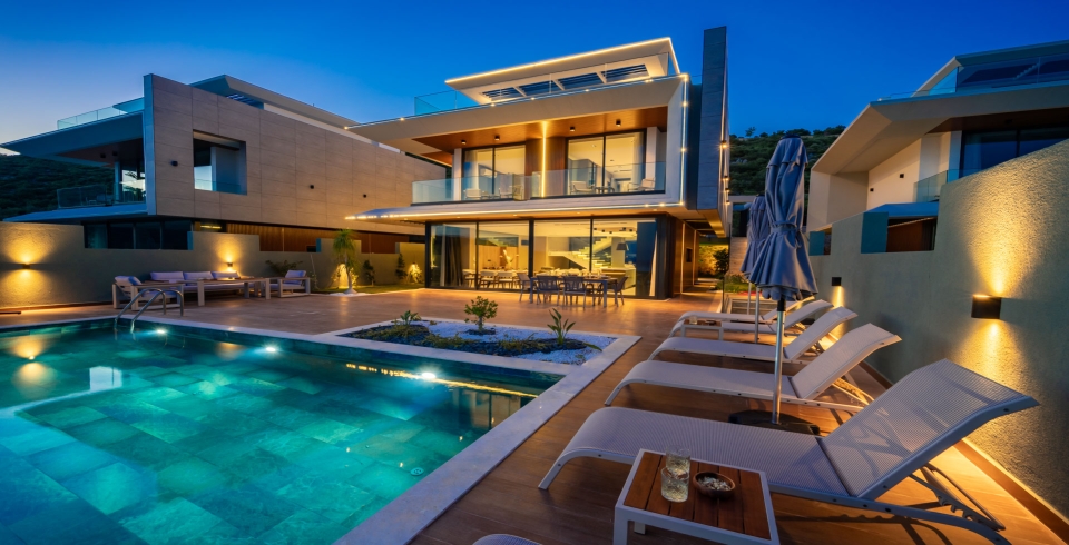 Villa Aura E
