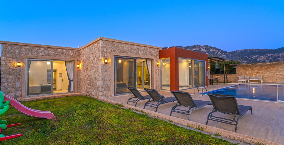 Villa Avon