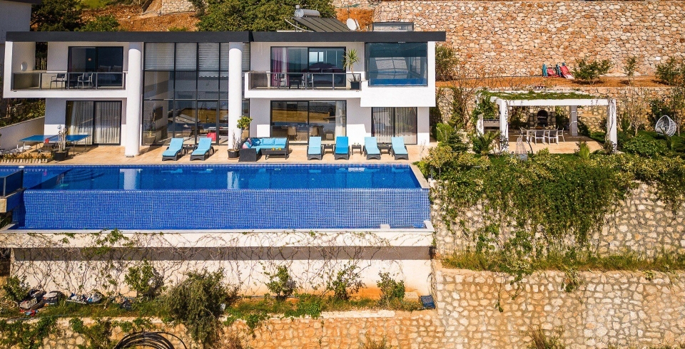Villa Hyperion