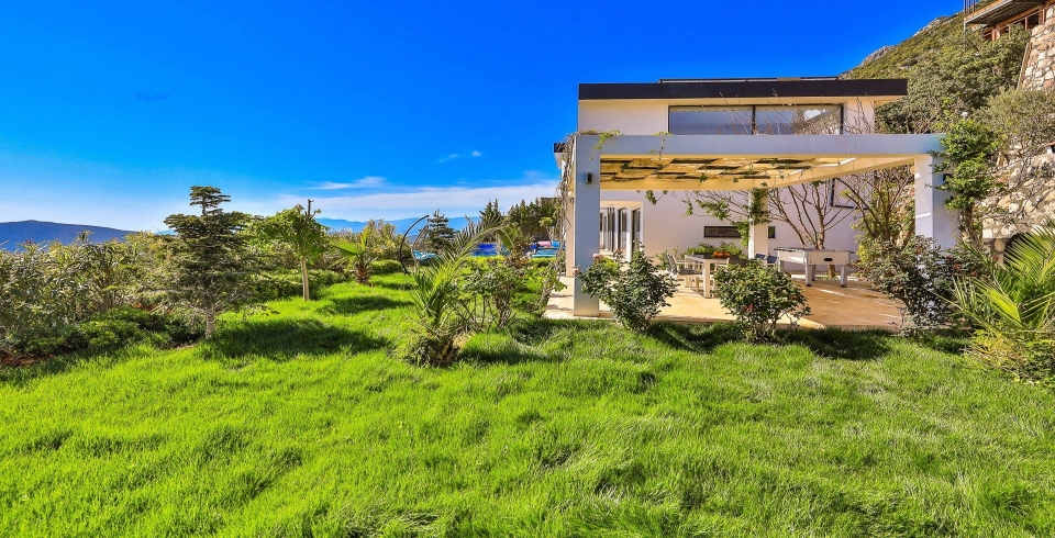 Villa Hyperion