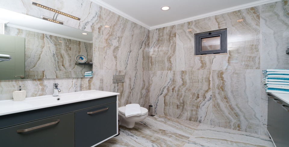 Villa Dry White