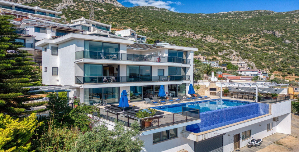 Villa Ela