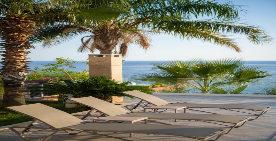 Villa Elena 1