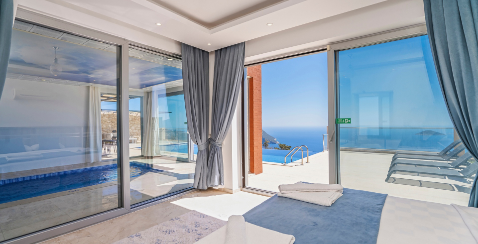 Villa Avon