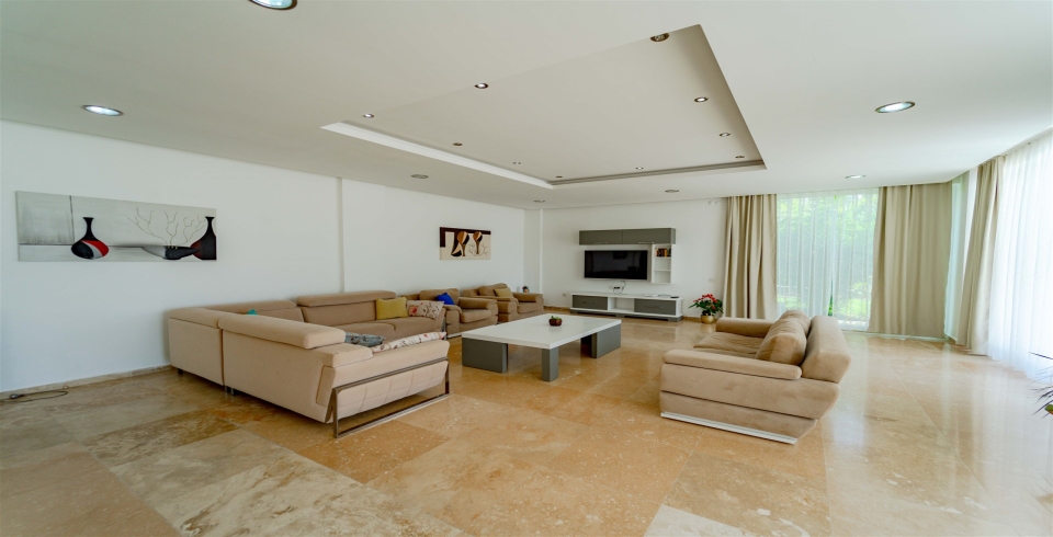Villa Serenity