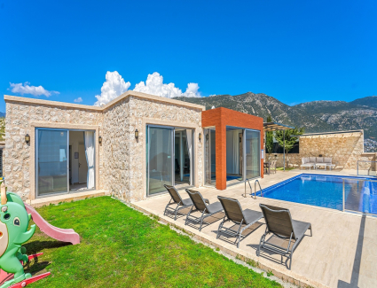 Villa Avon
