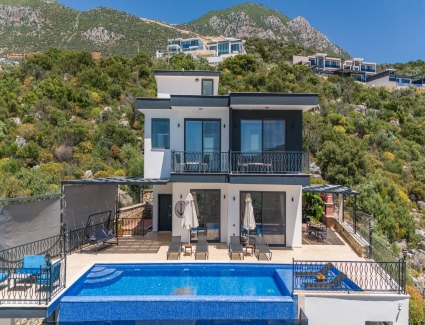 Villa Luna 1